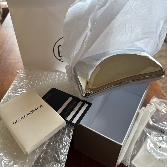 Gentle Monster Sound Net 01 Cat Eye Sunglasses - Picture 6 of 8